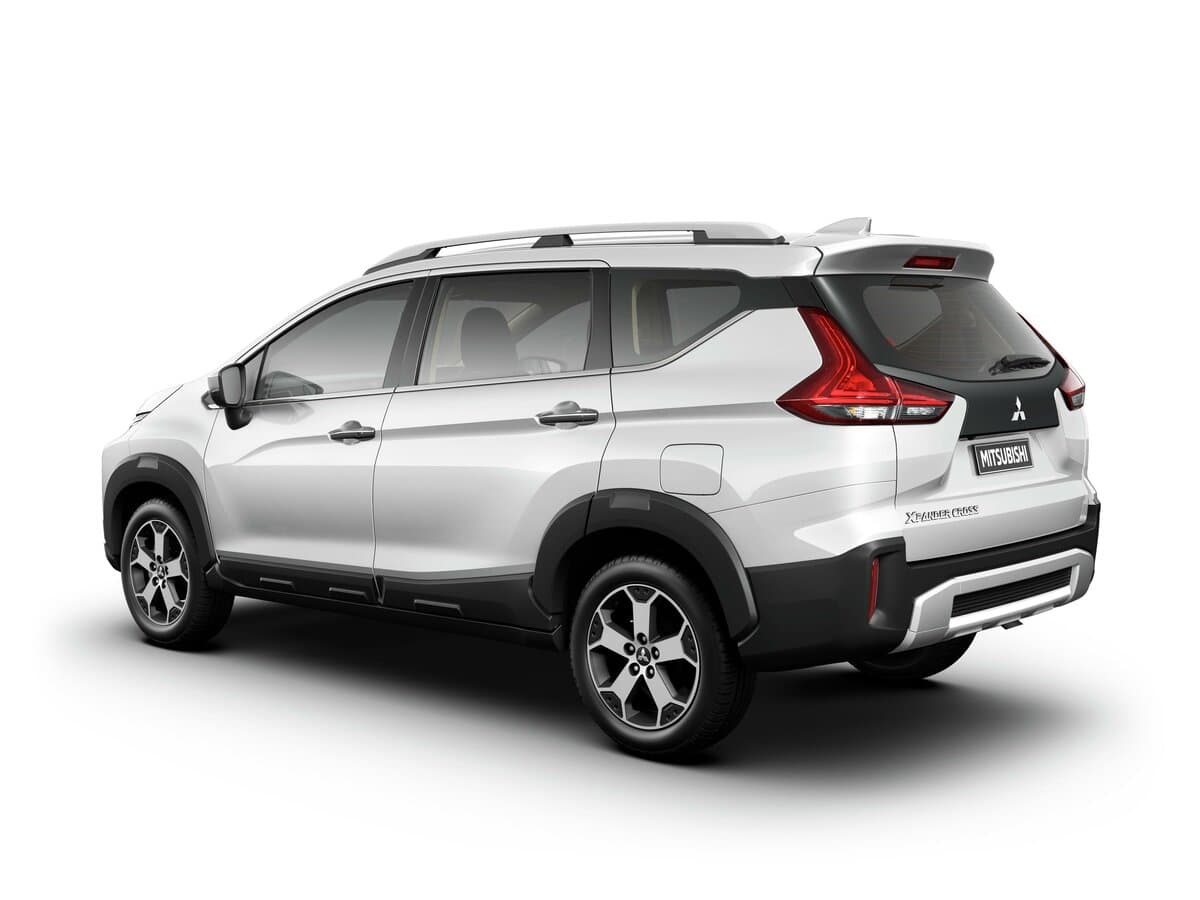 Mitsubishi Xpander I — 3/4 arxadan
