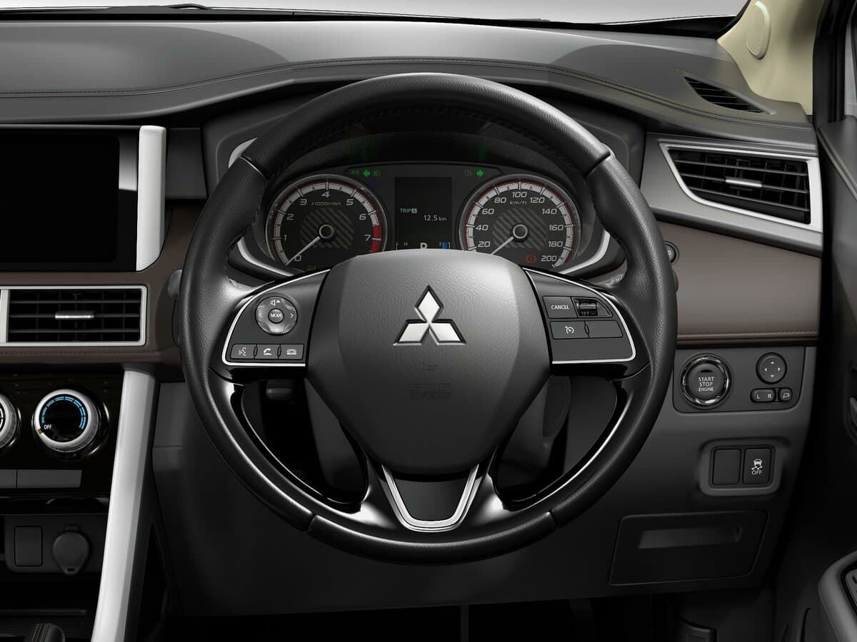 Mitsubishi Xpander I — Sükan