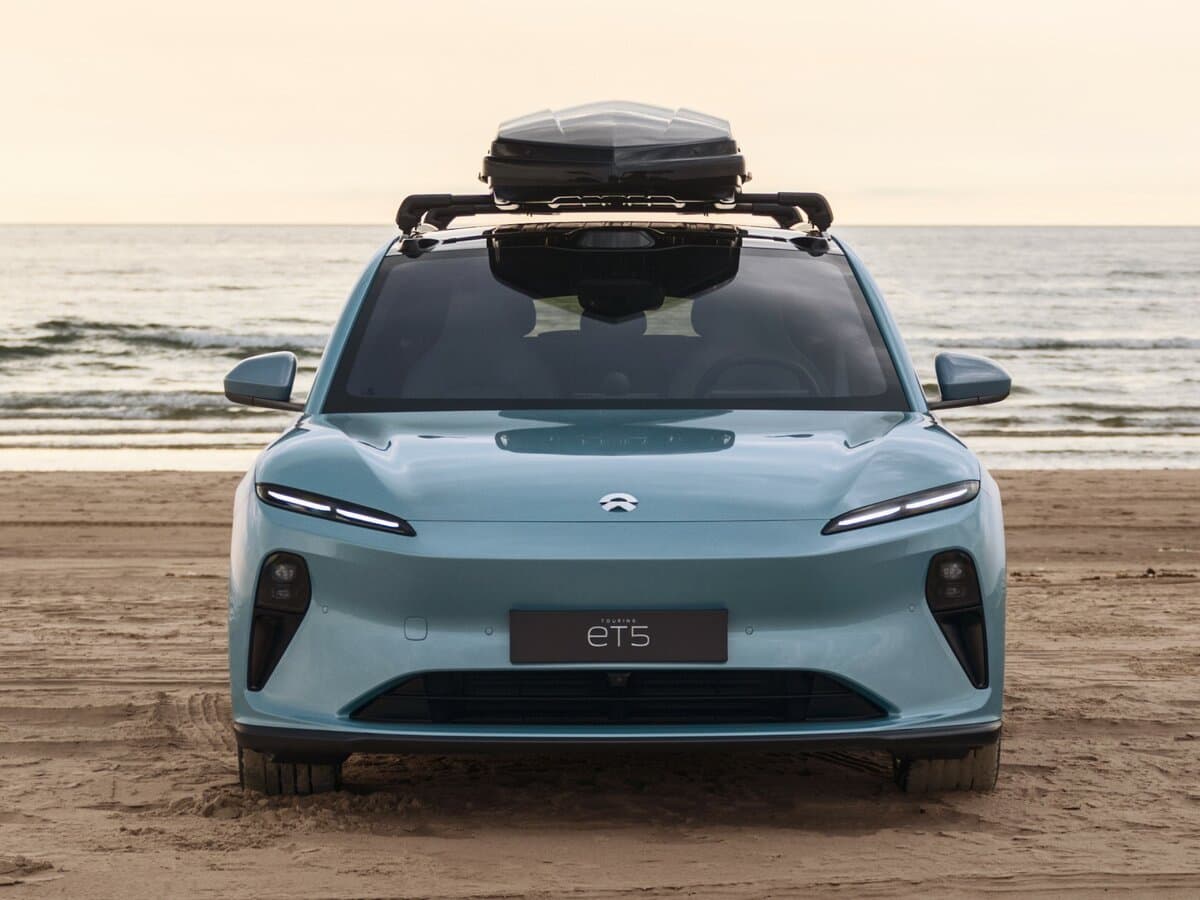 Nio ET5 I — Öndən