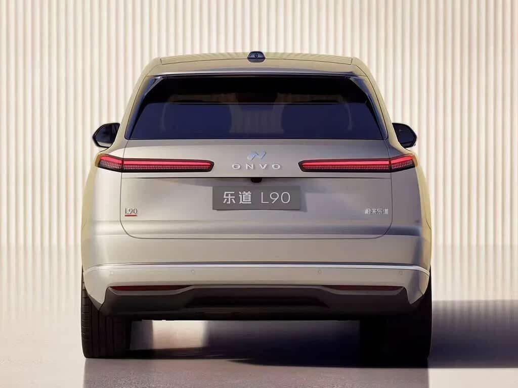 Nio Onvo L90 2025 – indiyədək — Arxadan