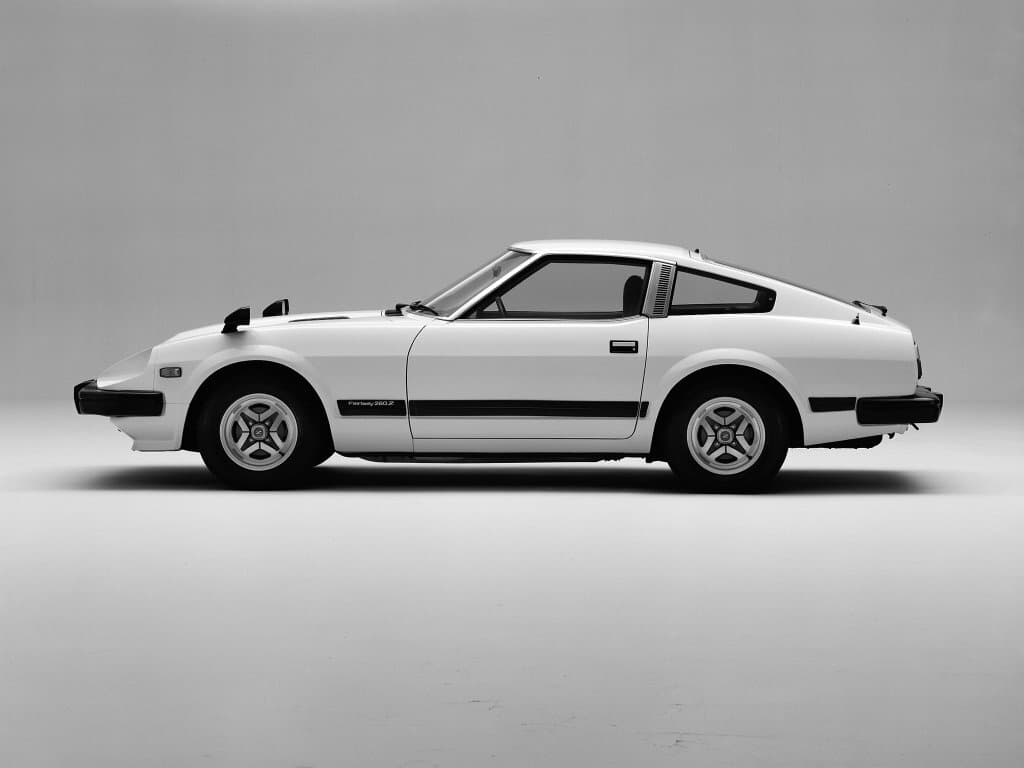 Nissan 280ZX 1978 – 1984 — Yandan