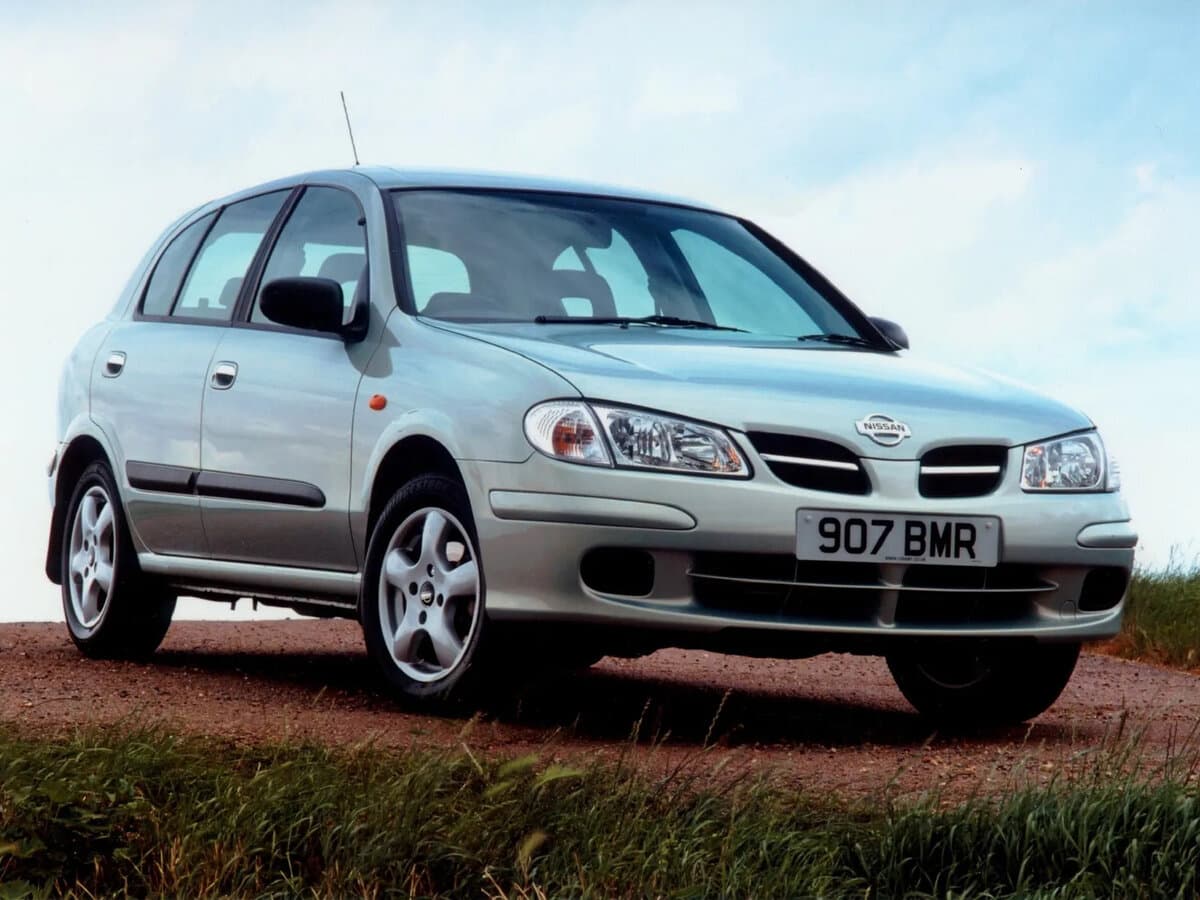 Nissan Almera II (N16) — Əsas şəkil
