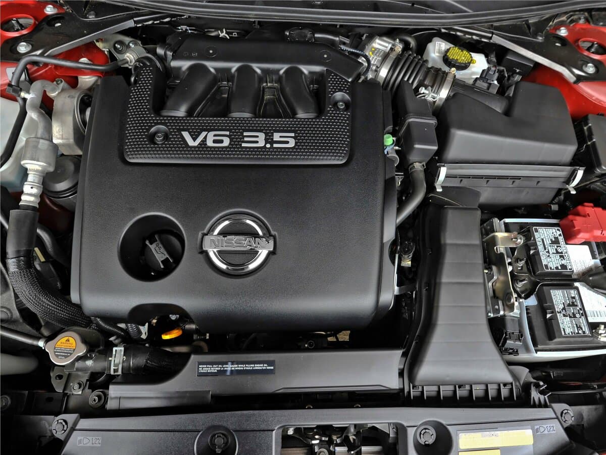 Nissan Altima V (L33) — Salon, öndən