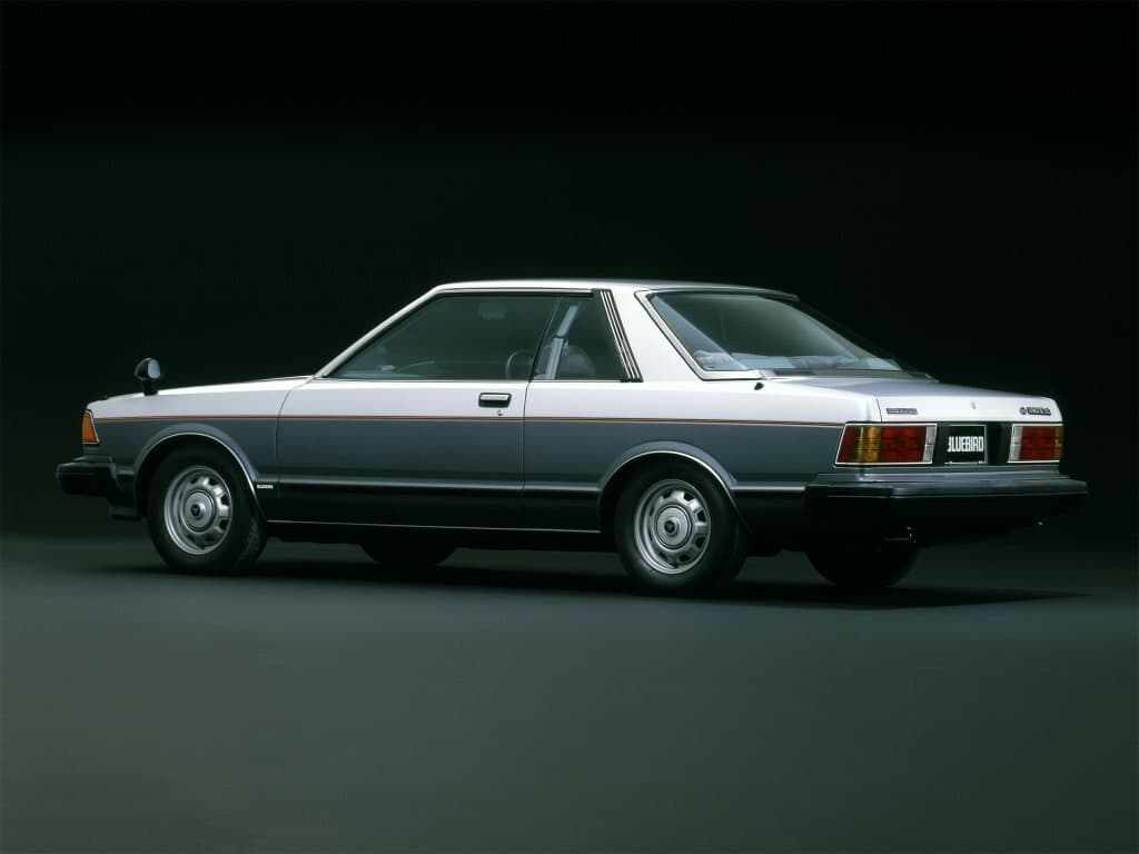 Nissan Bluebird VI (910) — 3/4 arxadan