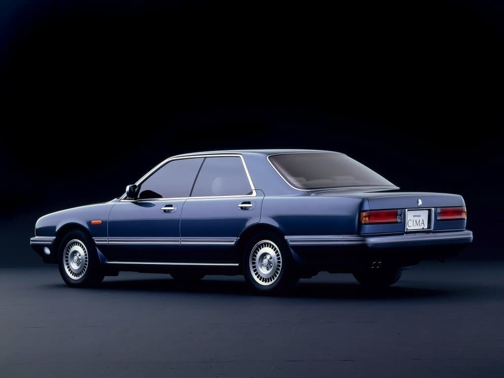 Nissan Cima I (Y31) — 3/4 arxadan