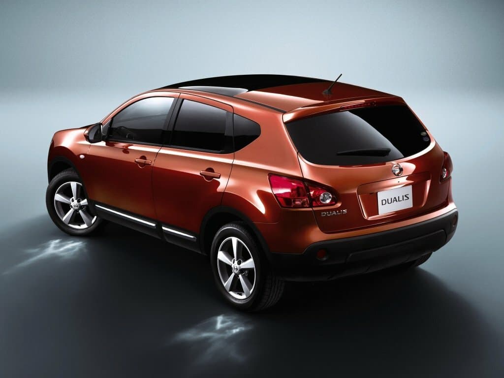 Nissan Dualis 2007 – 2014 — Yandan