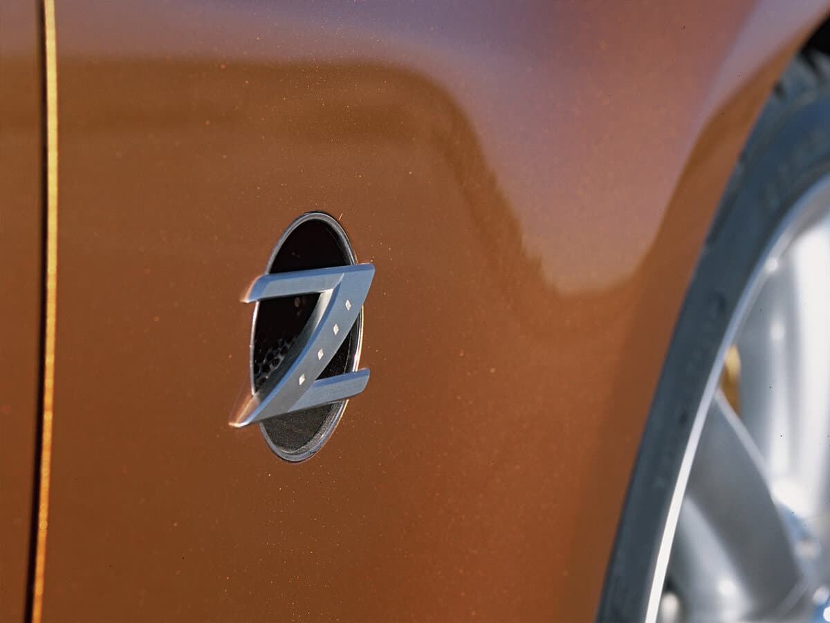 Nissan Fairlady Z V (Z33) — Salon, öndən