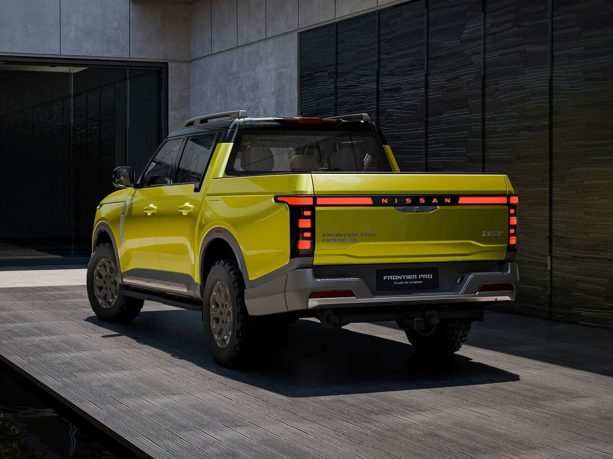 Nissan Frontier Pro 2025 – indiyədək — 3/4 arxadan