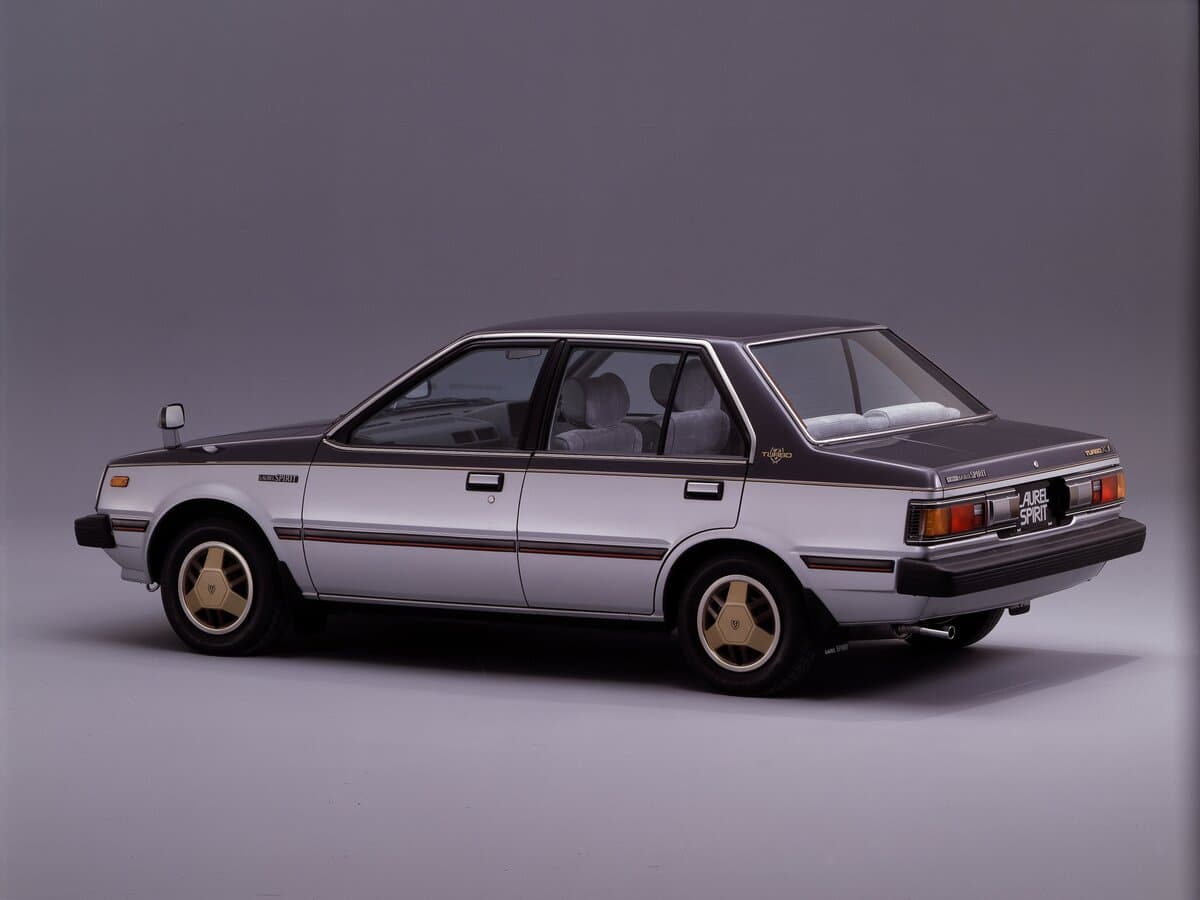 Nissan Laurel Spirit I (B11) — 3/4 arxadan