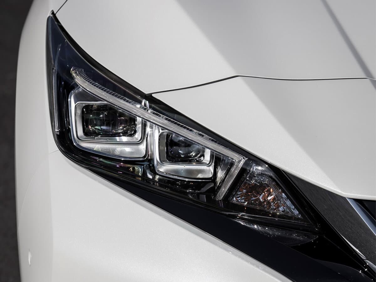Nissan Leaf II (ZE1) — Fara