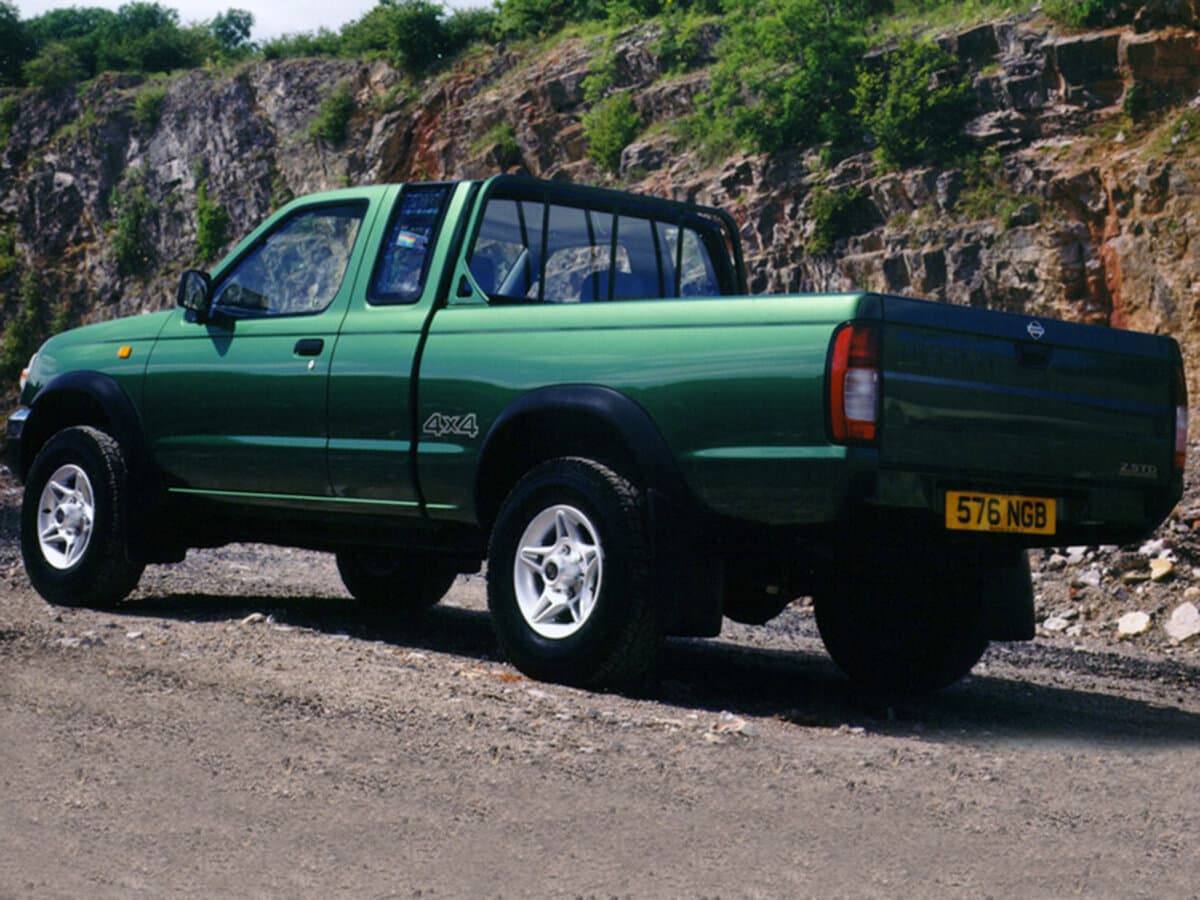 Nissan Navara (Frontier) II (D22) — Arxadan