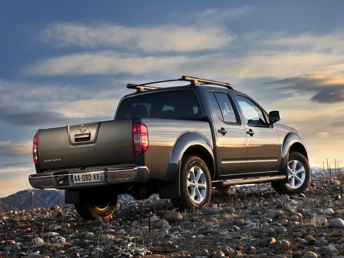 Nissan Navara (Frontier) III (D40) Restayling — 3/4 arxadan