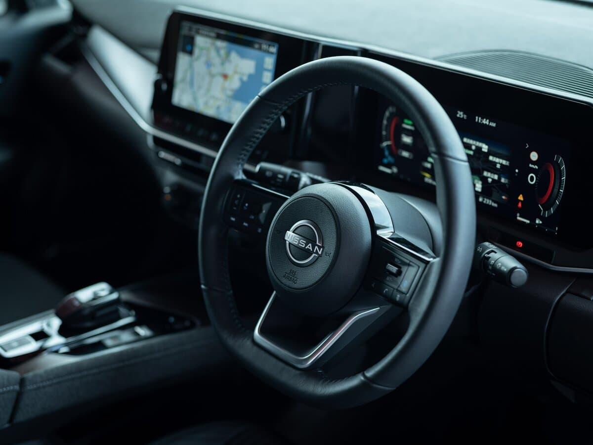 Nissan Note III — Sükan