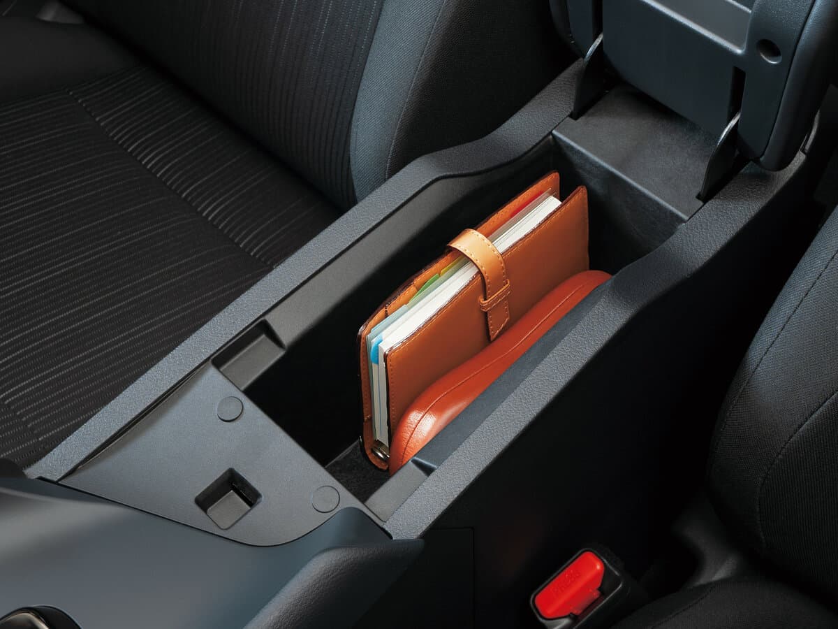 Nissan Note III Restayling — Salon, arxadan