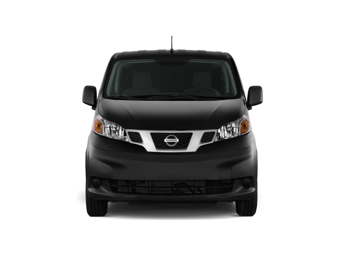 Nissan NV200 2009 – indiyədək — Öndən