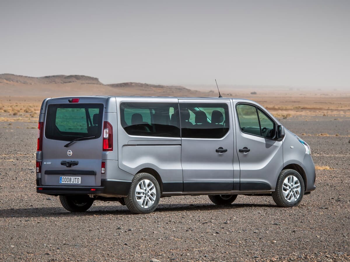 Nissan NV300 2016 – 2021 — 3/4 arxadan