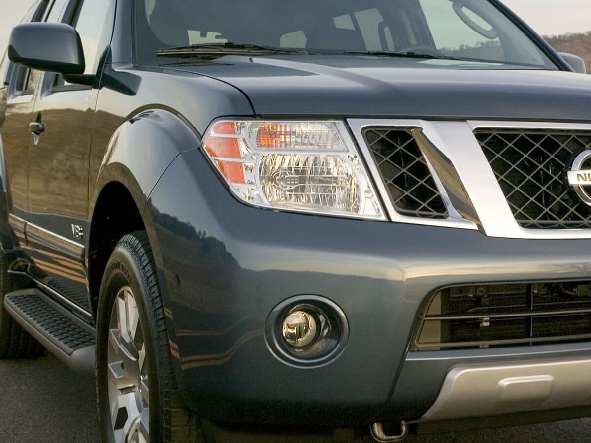 Nissan Pathfinder III — Fara