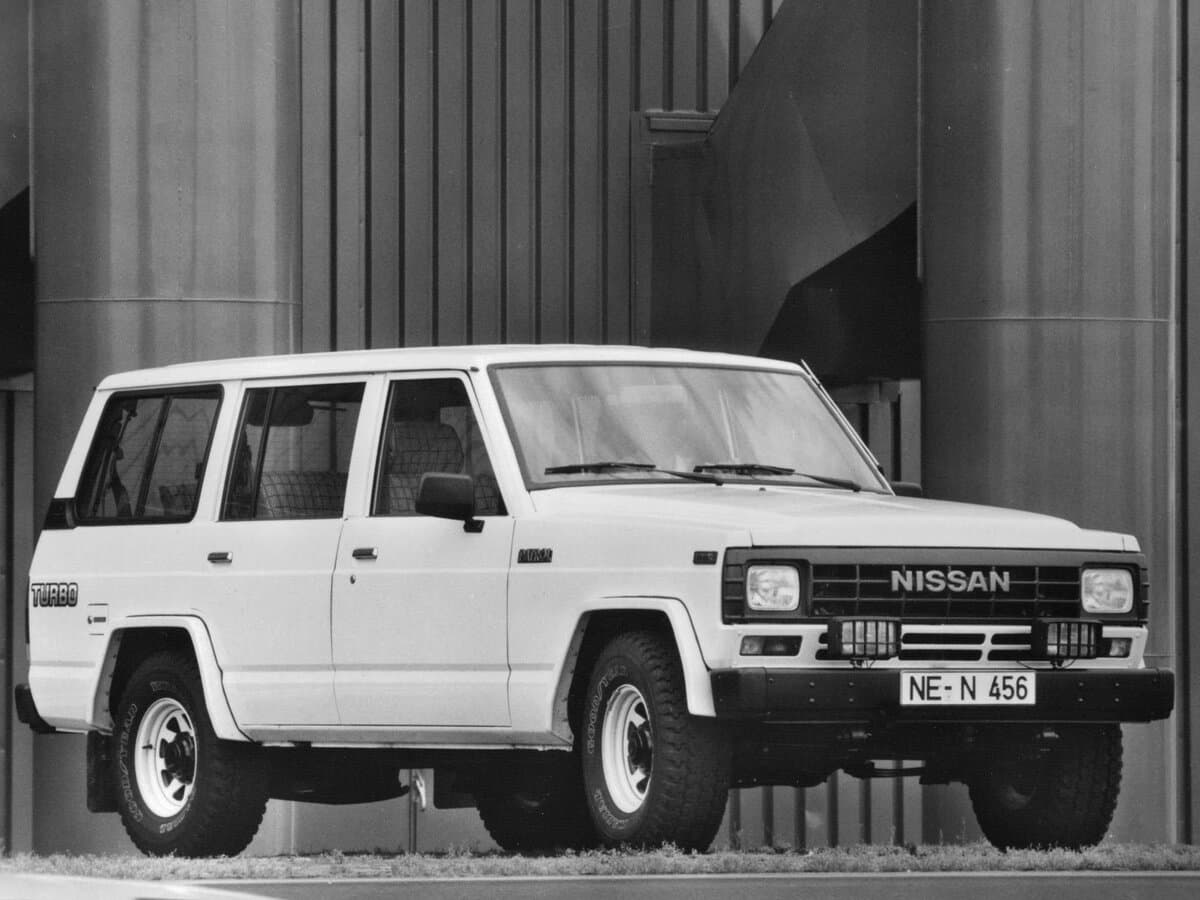 Nissan Patrol III (K160, K260) — Əsas şəkil