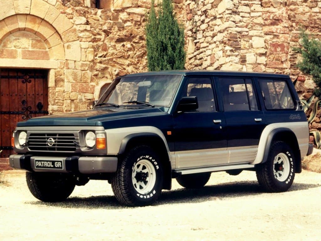 Nissan Patrol IV (Y60) — Əsas şəkil