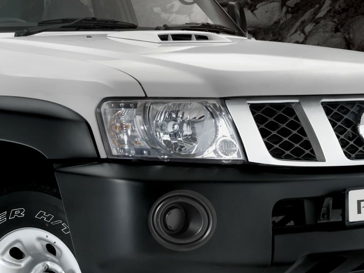 Nissan Patrol V (Y61) Restayling — Fara