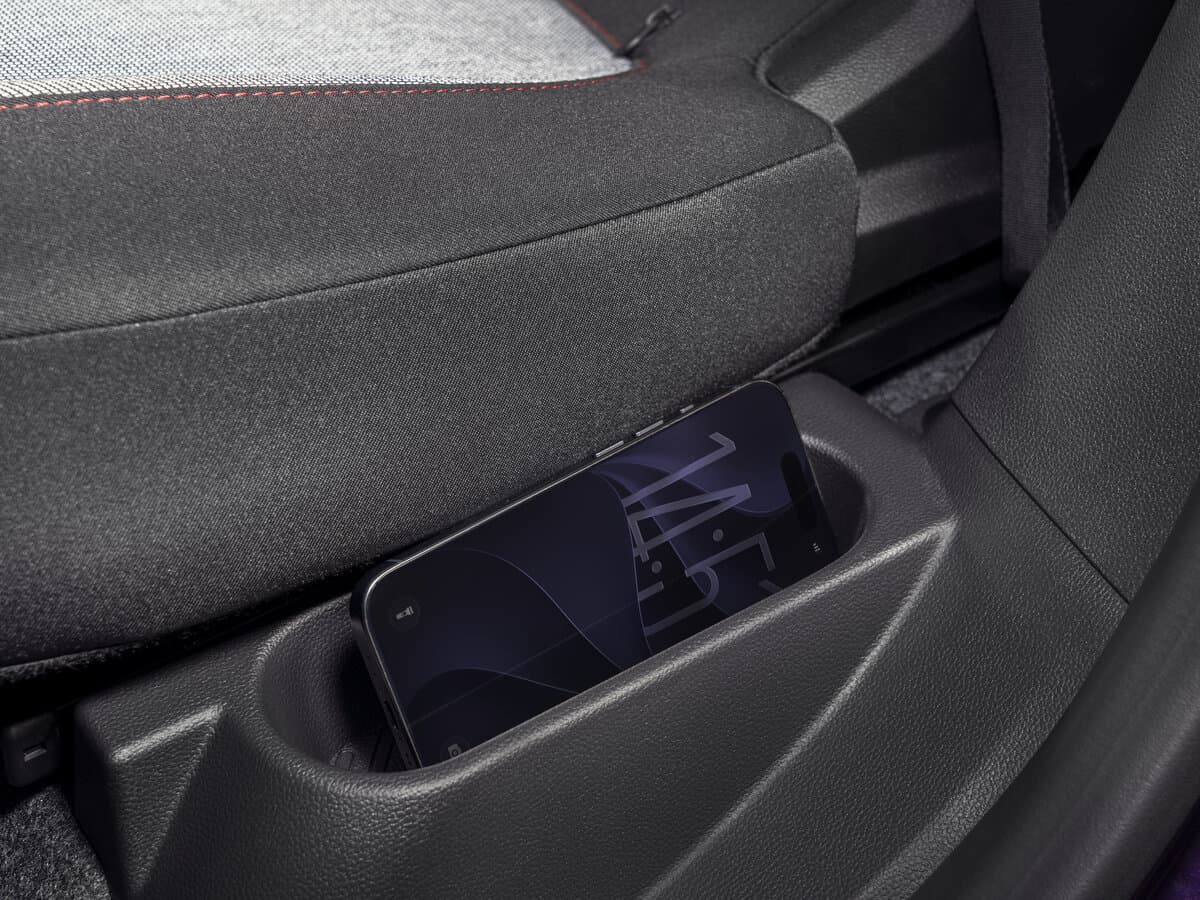 Nissan Pixo II — Salon, arxadan