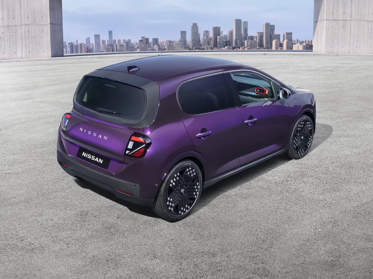 Nissan Pixo II — 3/4 arxadan