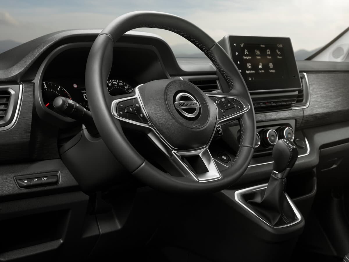 Nissan Primastar II — Sükan