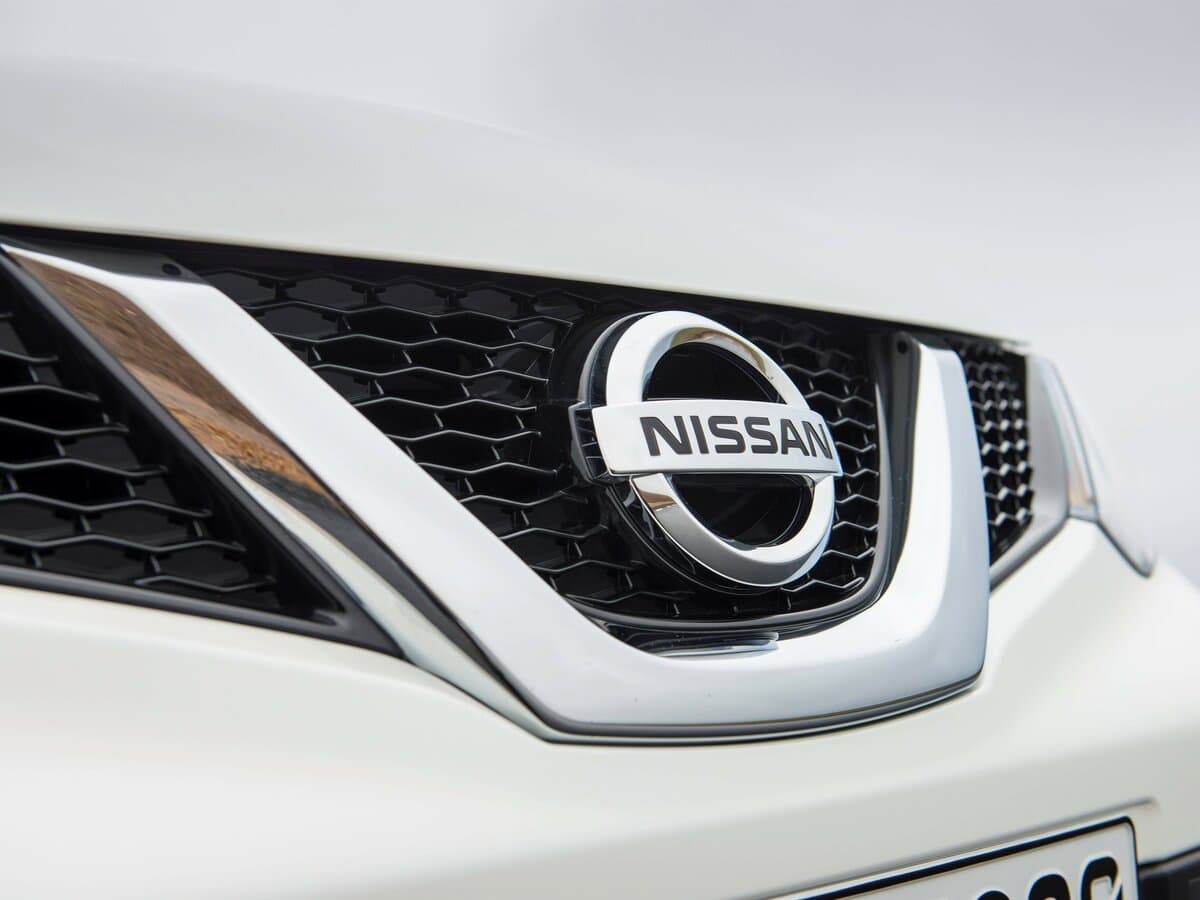 Nissan Qashqai II — Salon, arxadan