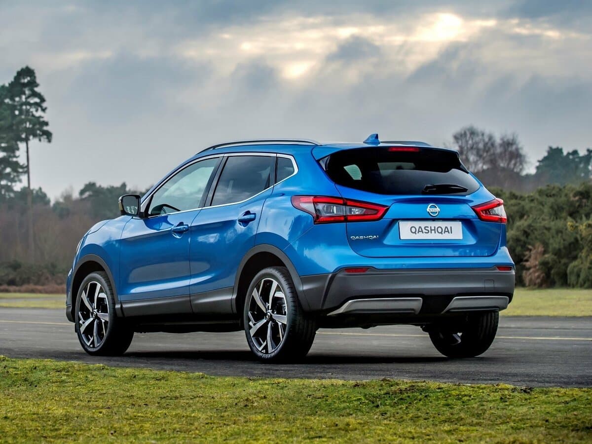 Nissan Qashqai II Restayling — 3/4 arxadan