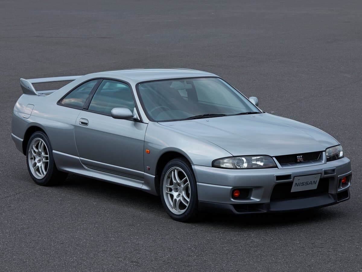 Nissan Skyline IX (R33) — Əsas şəkil
