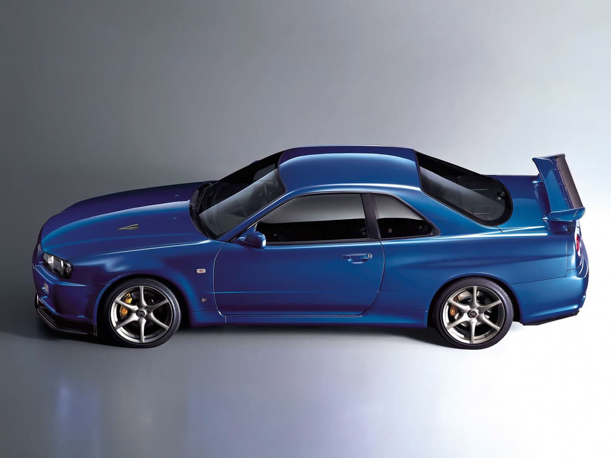 Nissan Skyline X (R34) — Yandan