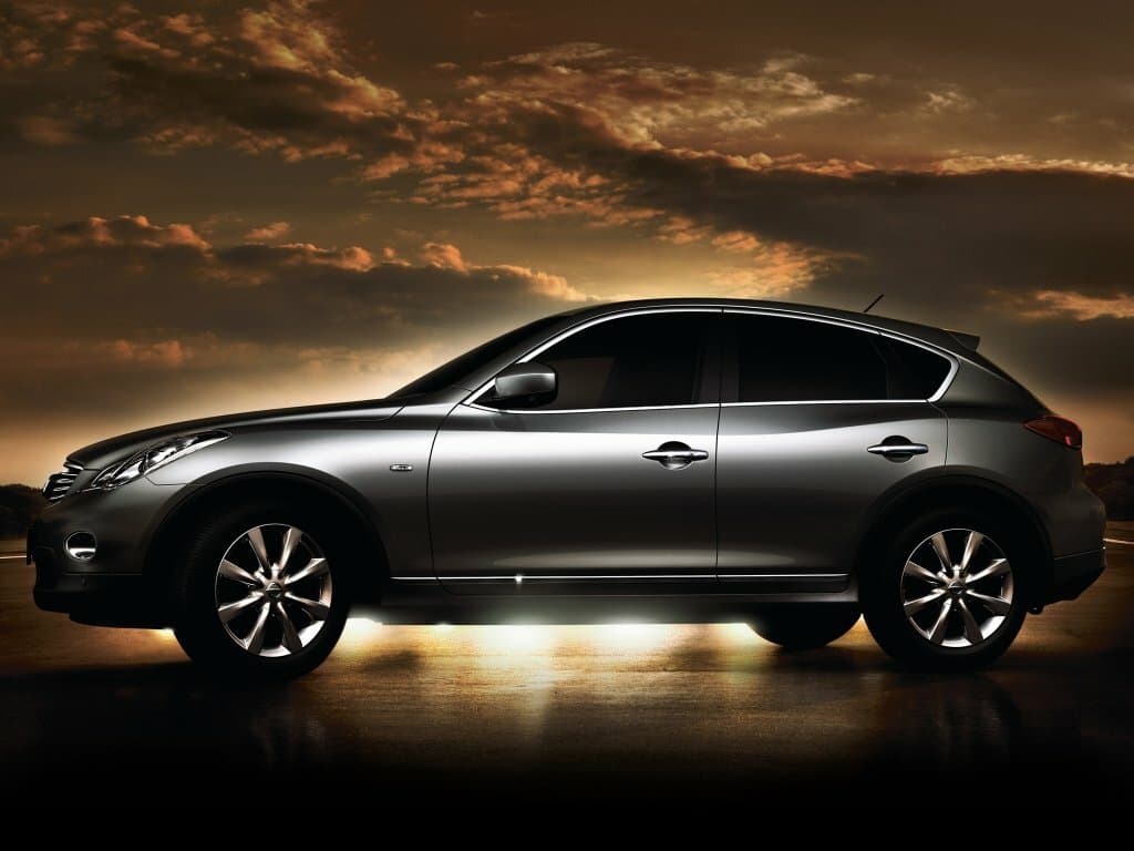 Nissan Skyline Crossover 2009 – 2016 — Yandan