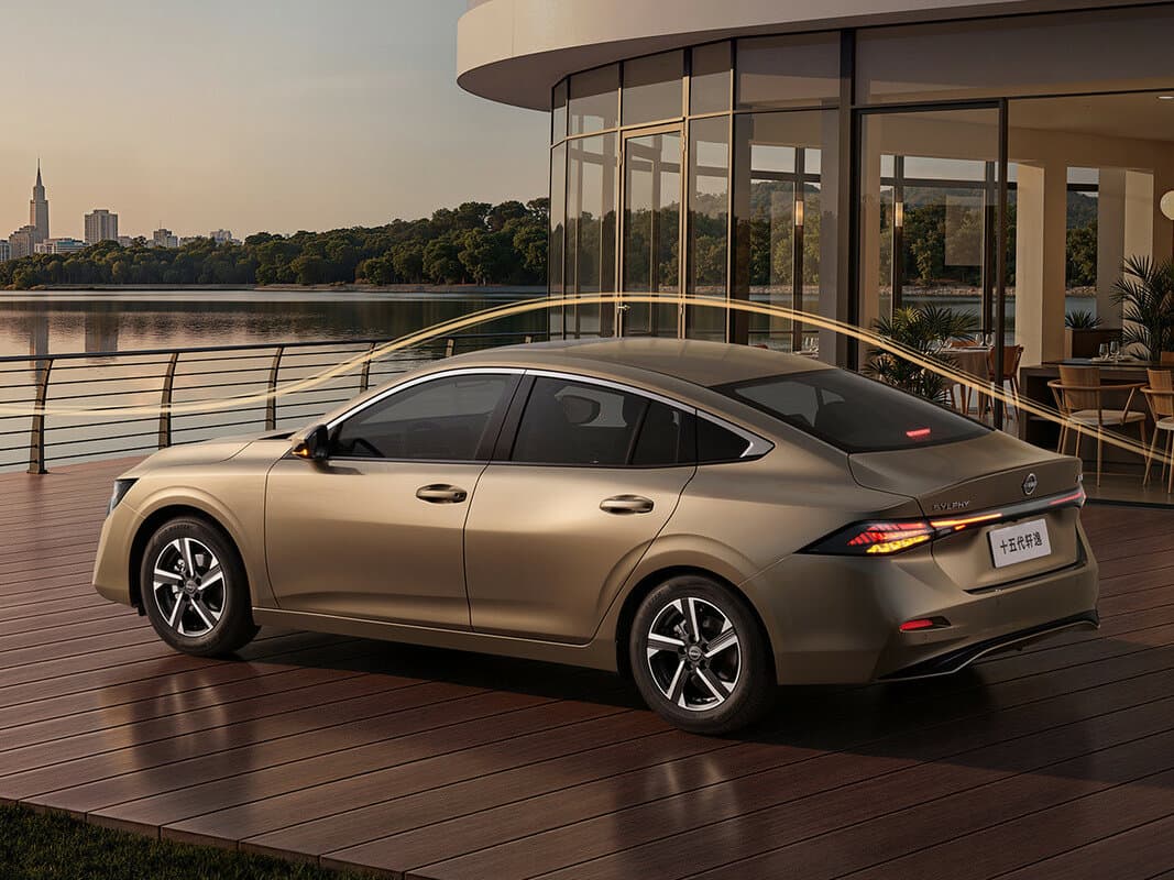 Nissan Sylphy V (B19) — 3/4 arxadan