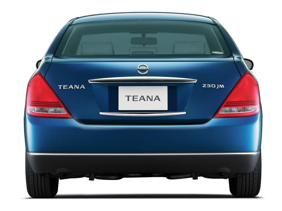 Nissan Teana I (J31) — Arxadan