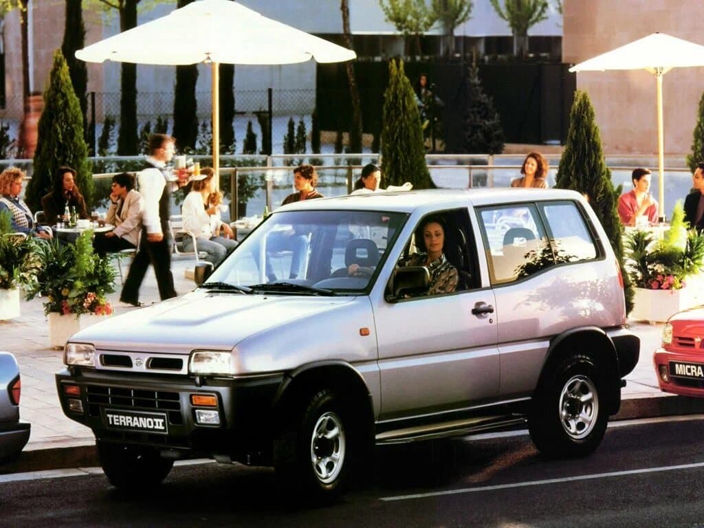 Nissan Terrano II — Əsas şəkil