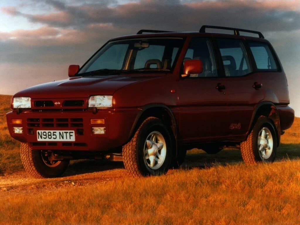 Nissan Terrano II — Əsas şəkil