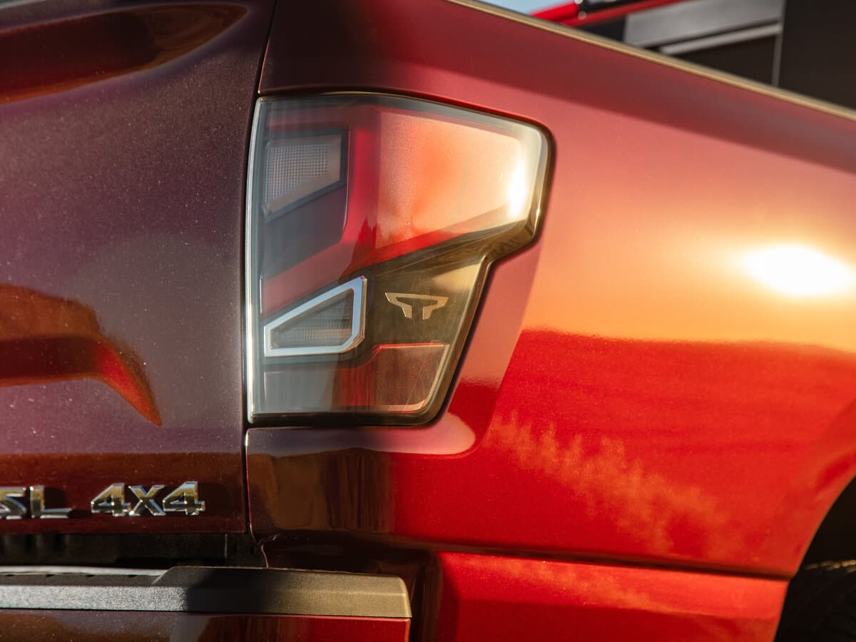 Nissan Titan II Restayling — Detal