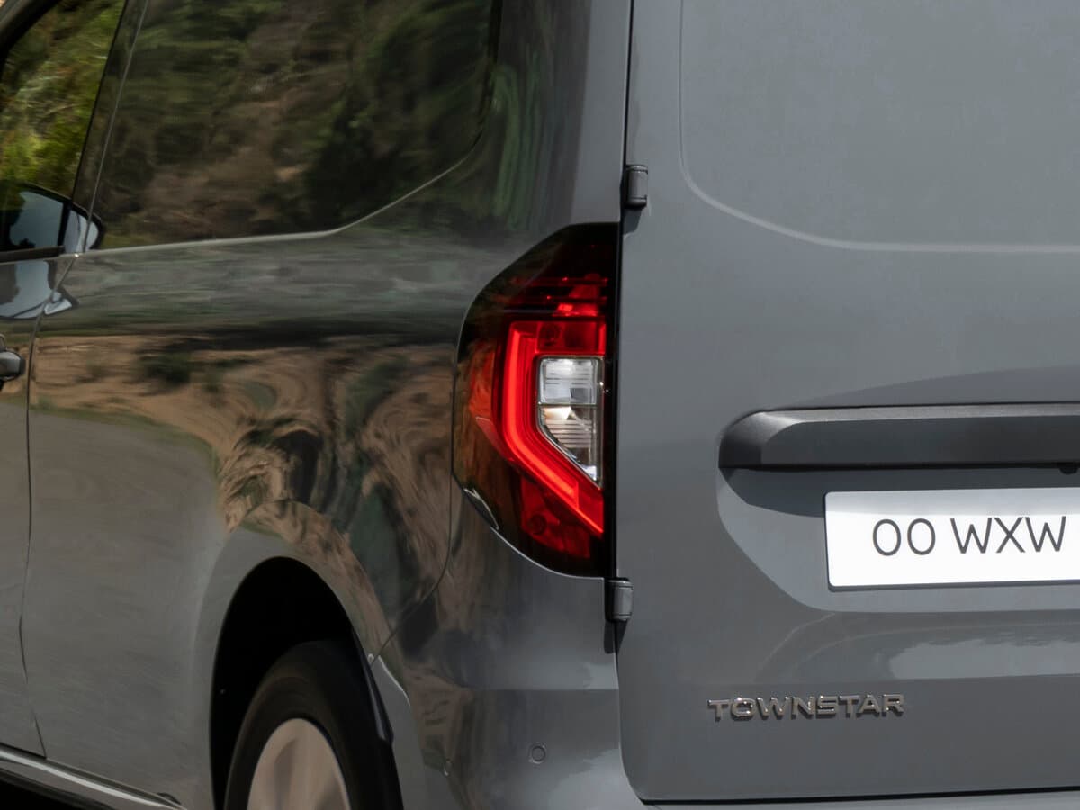 Nissan Townstar 2022 – indiyədək — Detal
