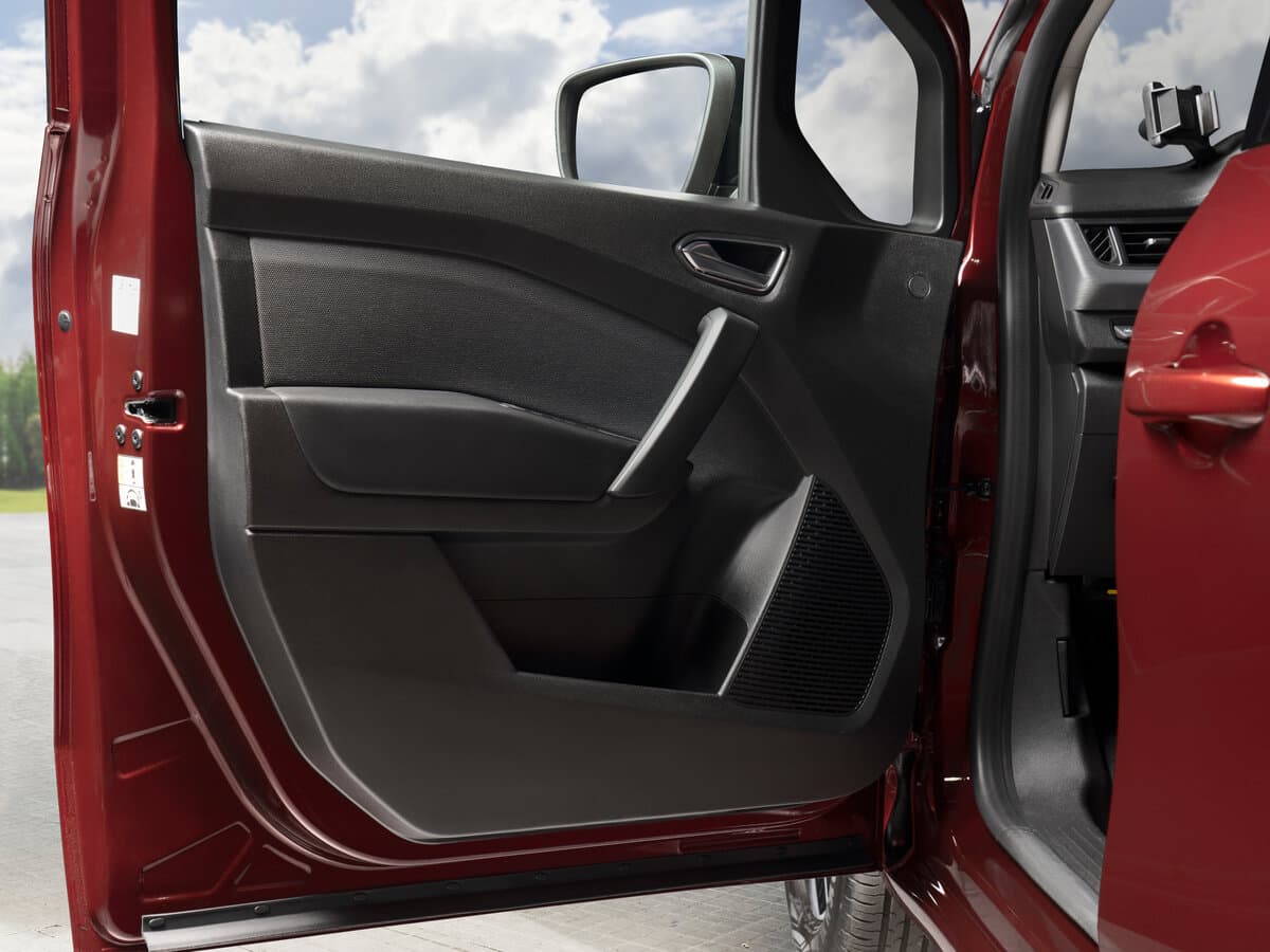 Nissan Townstar 2022 – indiyədək — Qapı