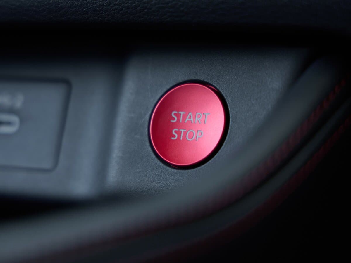 Nissan X-Trail IV Restayling — Salon, öndən