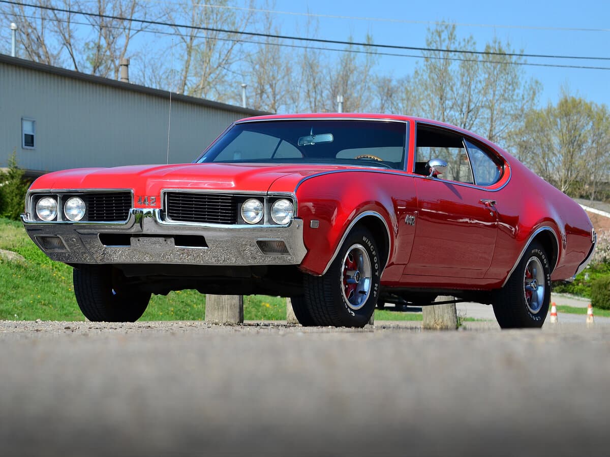 Oldsmobile 442 II — Əsas şəkil