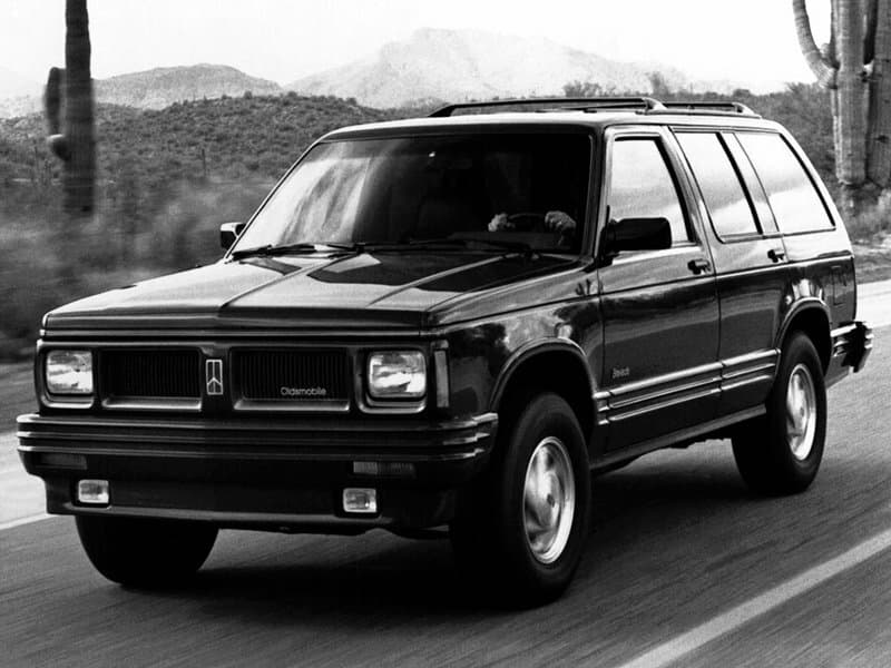 Oldsmobile Bravada I — öndən görünüş