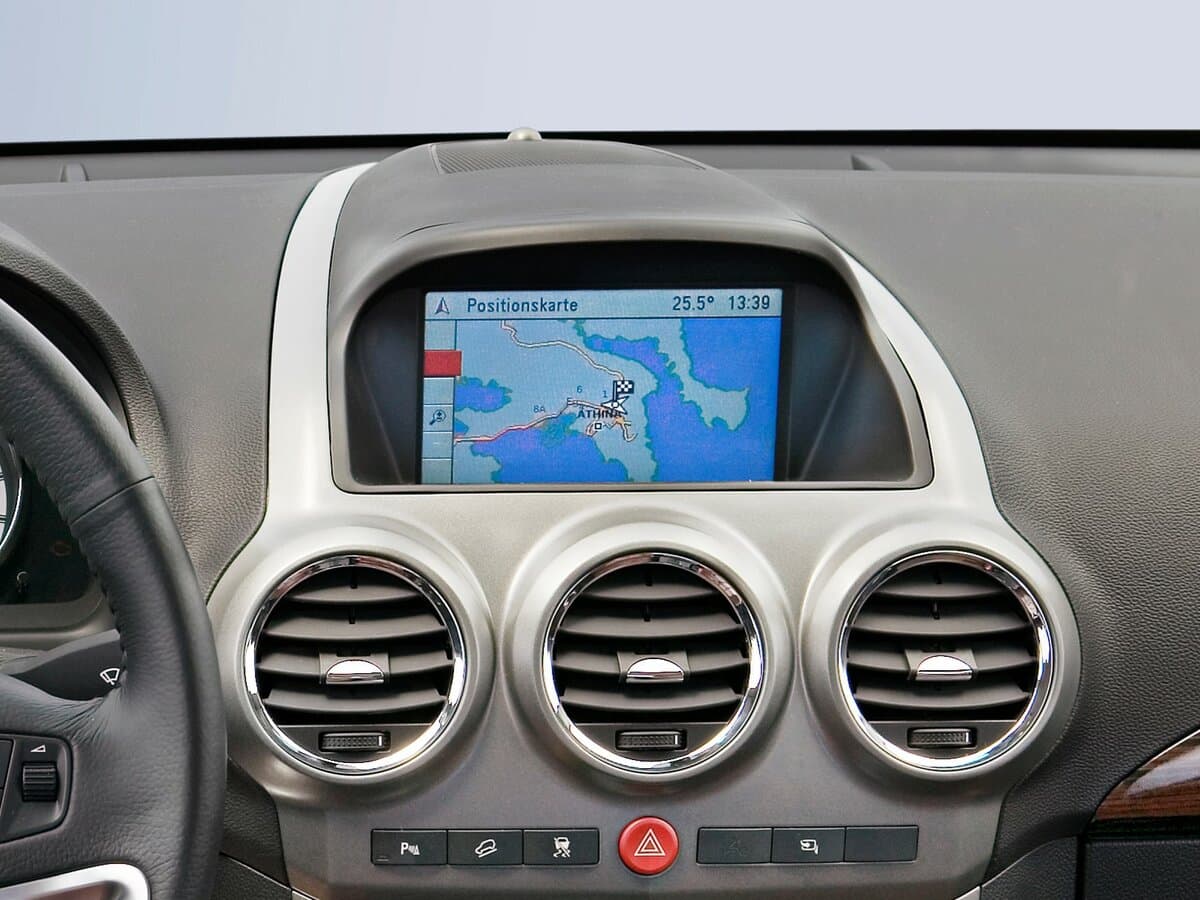 Opel Antara I — Salon, öndən
