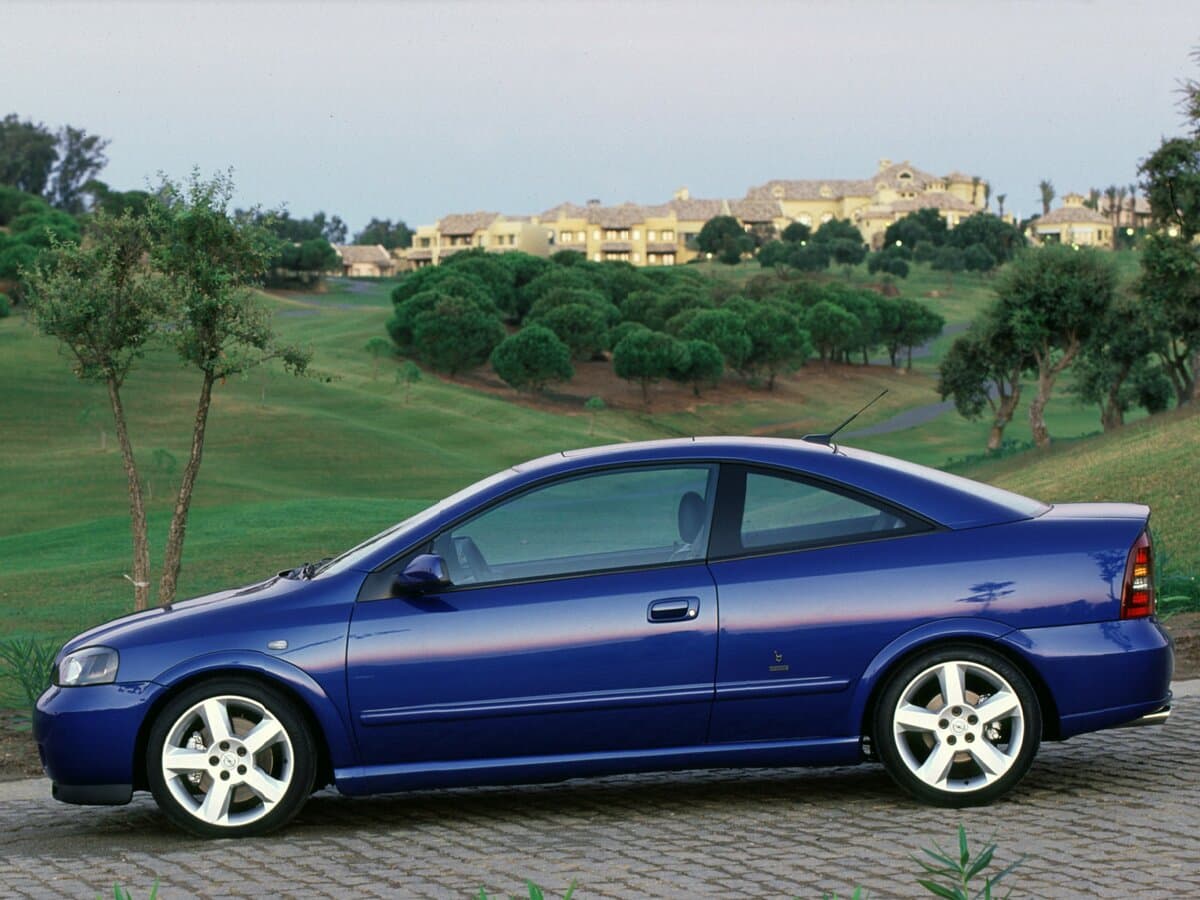 Opel Astra G — Yandan