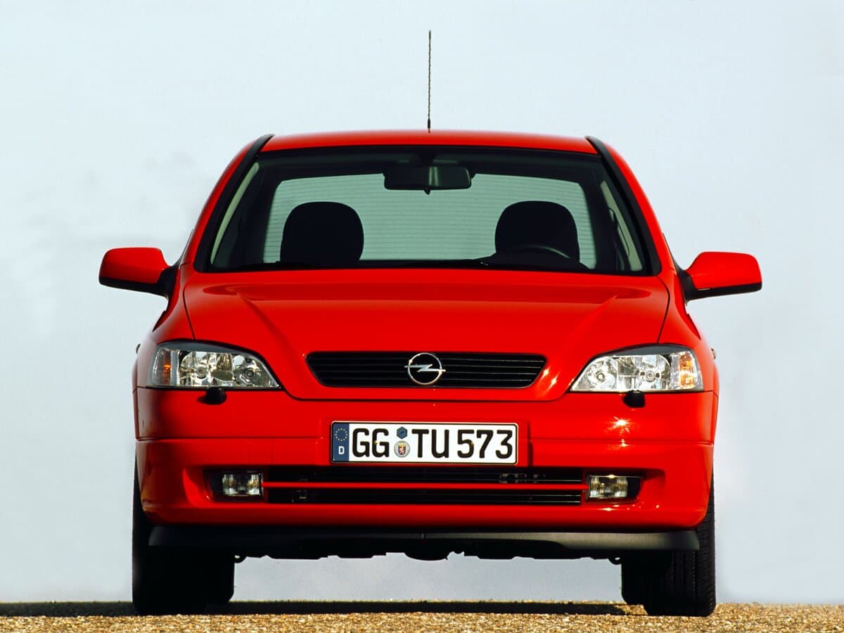 Opel Astra G — Öndən