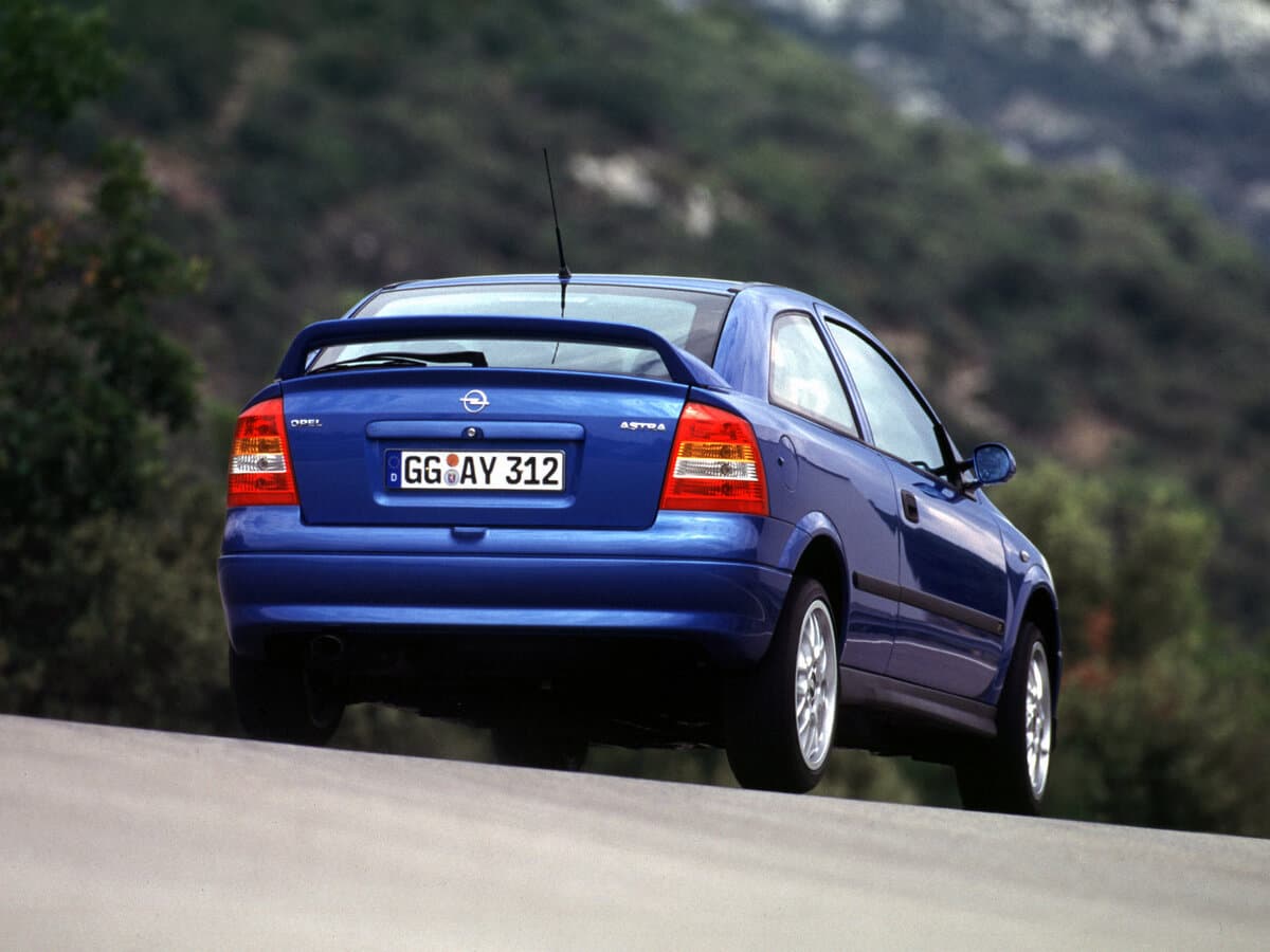 Opel Astra OPC G — Arxadan