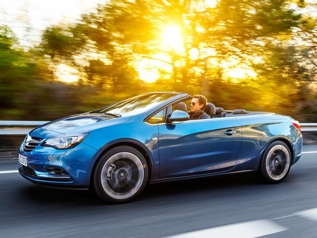 Opel Cascada 2013 – 2019 — Yandan