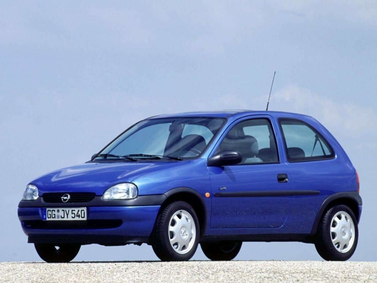Opel Corsa B — Əsas şəkil