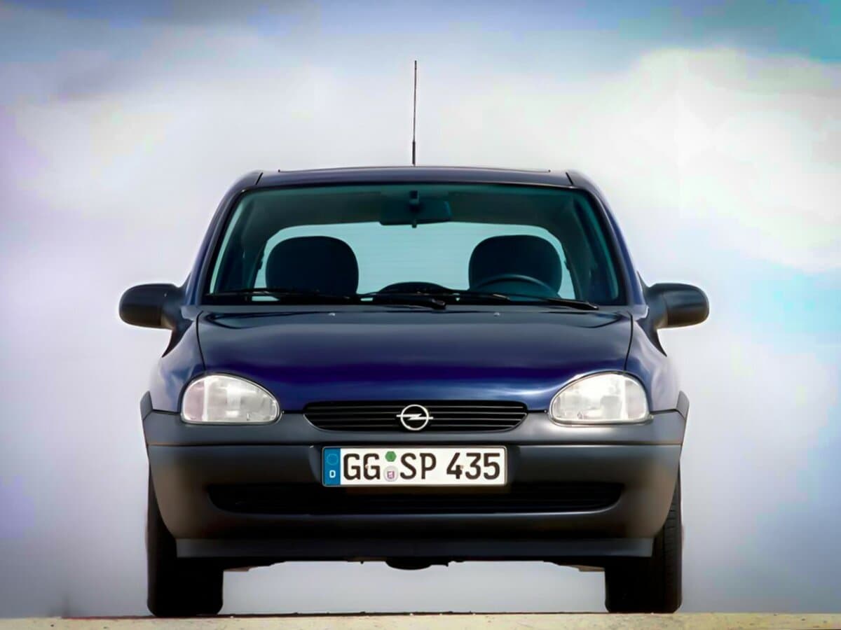 Opel Corsa B — Öndən