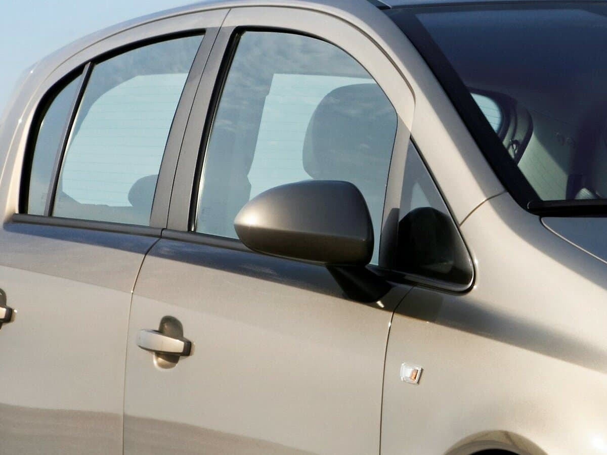 Opel Corsa D Restayling II — Yan güzgü